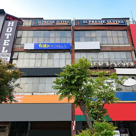 Fabhotel Supreme Suites Ludhiana Eksteriør billede