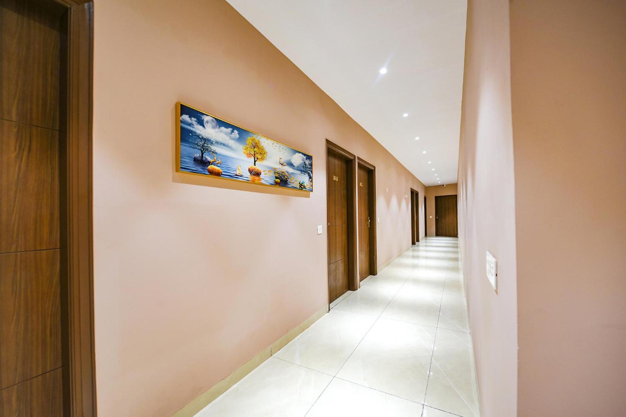Fabhotel Supreme Suites Ludhiana Eksteriør billede