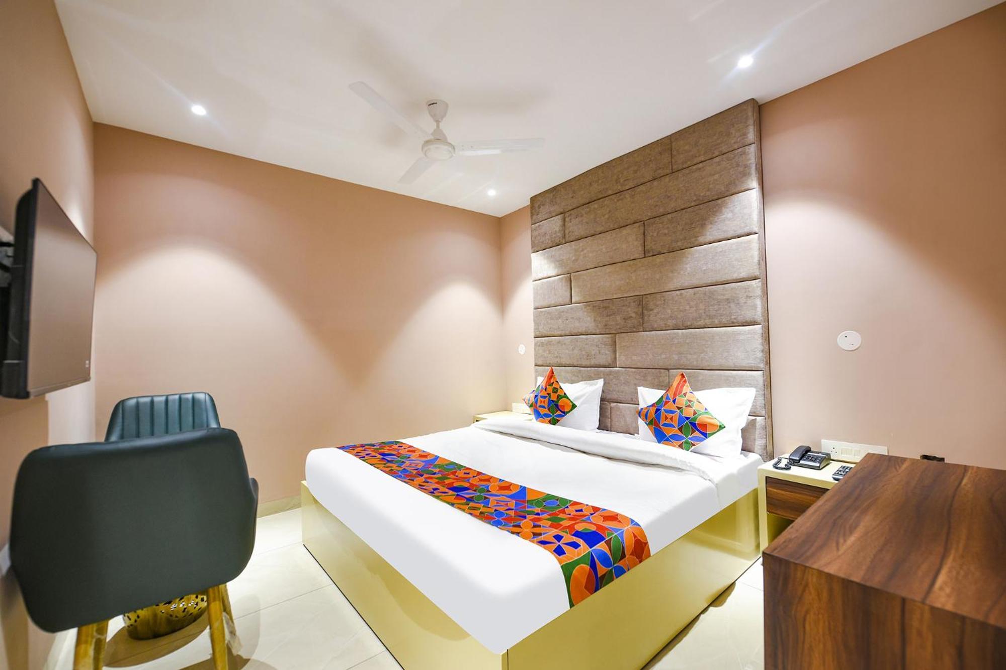 Fabhotel Supreme Suites Ludhiana Eksteriør billede